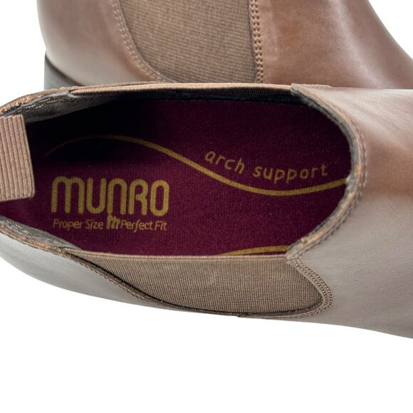 Munro Bedford Boot Leather Low Chelsea Women's SZ 6 Brown Pull on Comfort Career - Picture 8 of 10